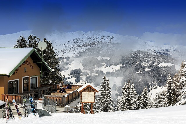 Ski chalet