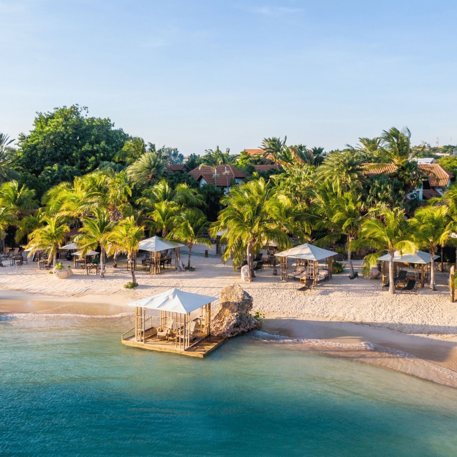 Winner small image - Baoase Luxury Resort