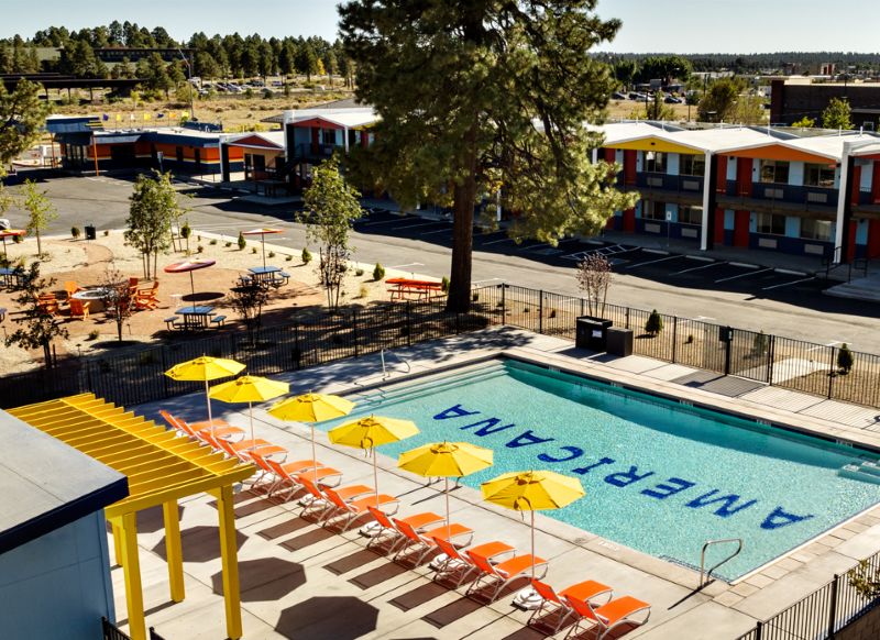 Winner small image - Americana Motor Hotel