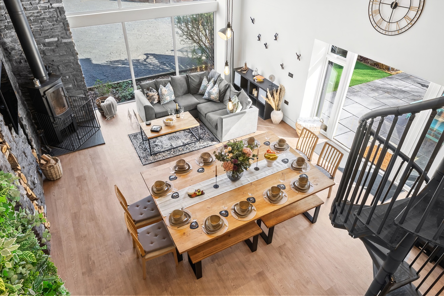 Winner small image - BLUE PUFFIN STAYS LTD