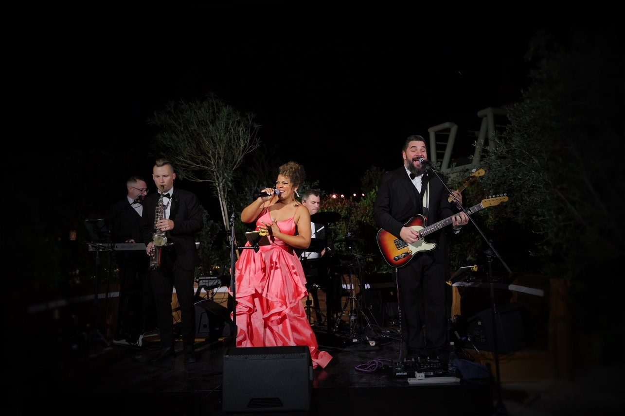 Winner small image - Lady J