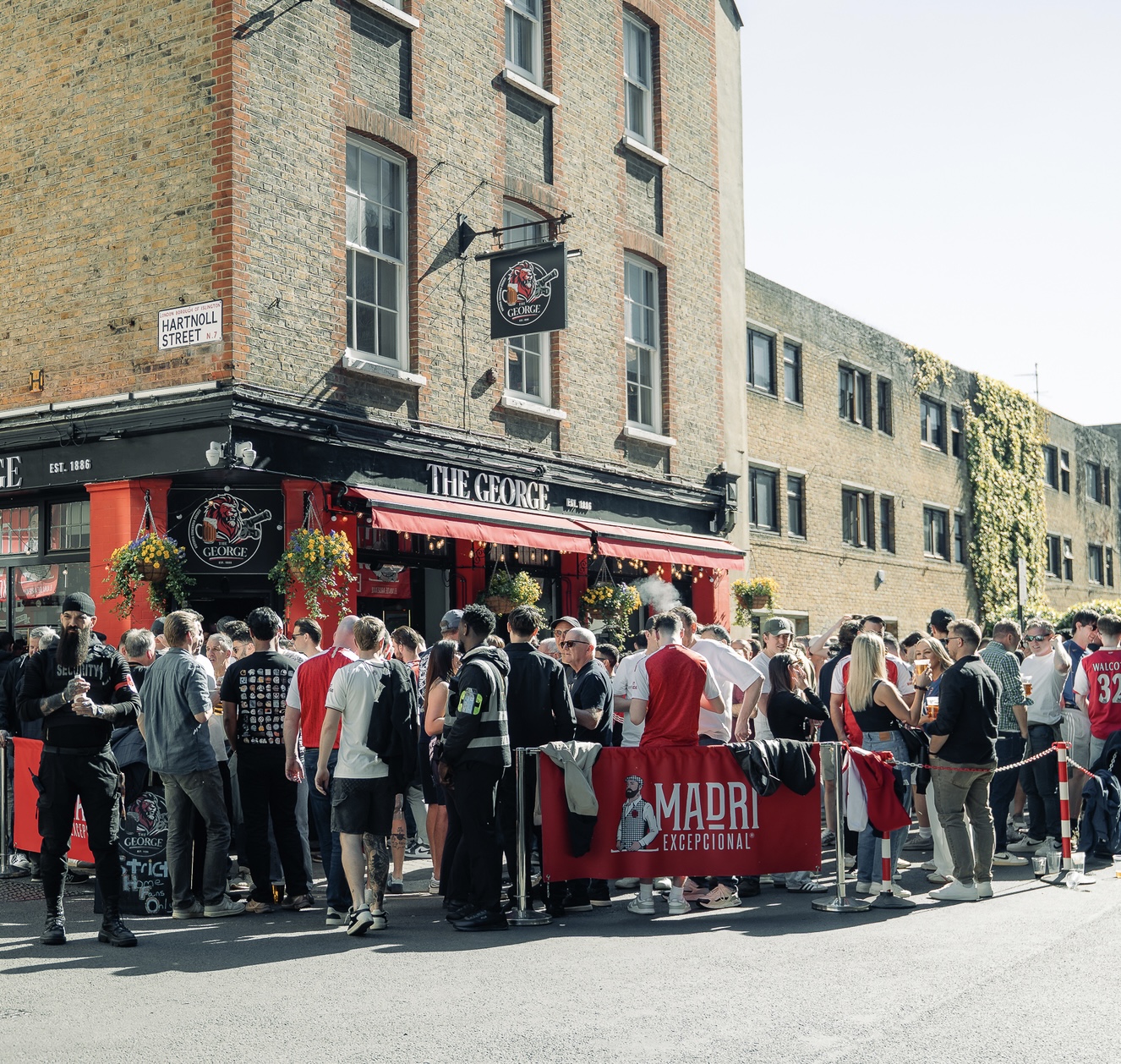 Winner small image - The George Pub