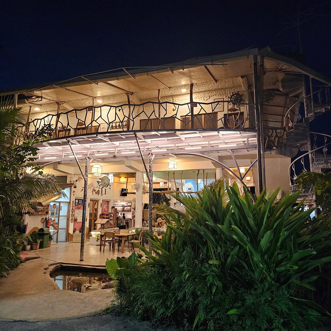 Winner small image - Cafe 4