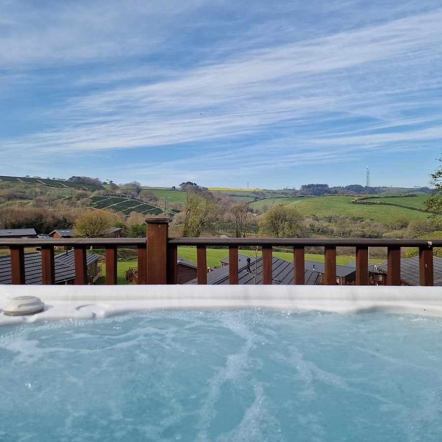 Winner small image - Devon Hills Holiday Park