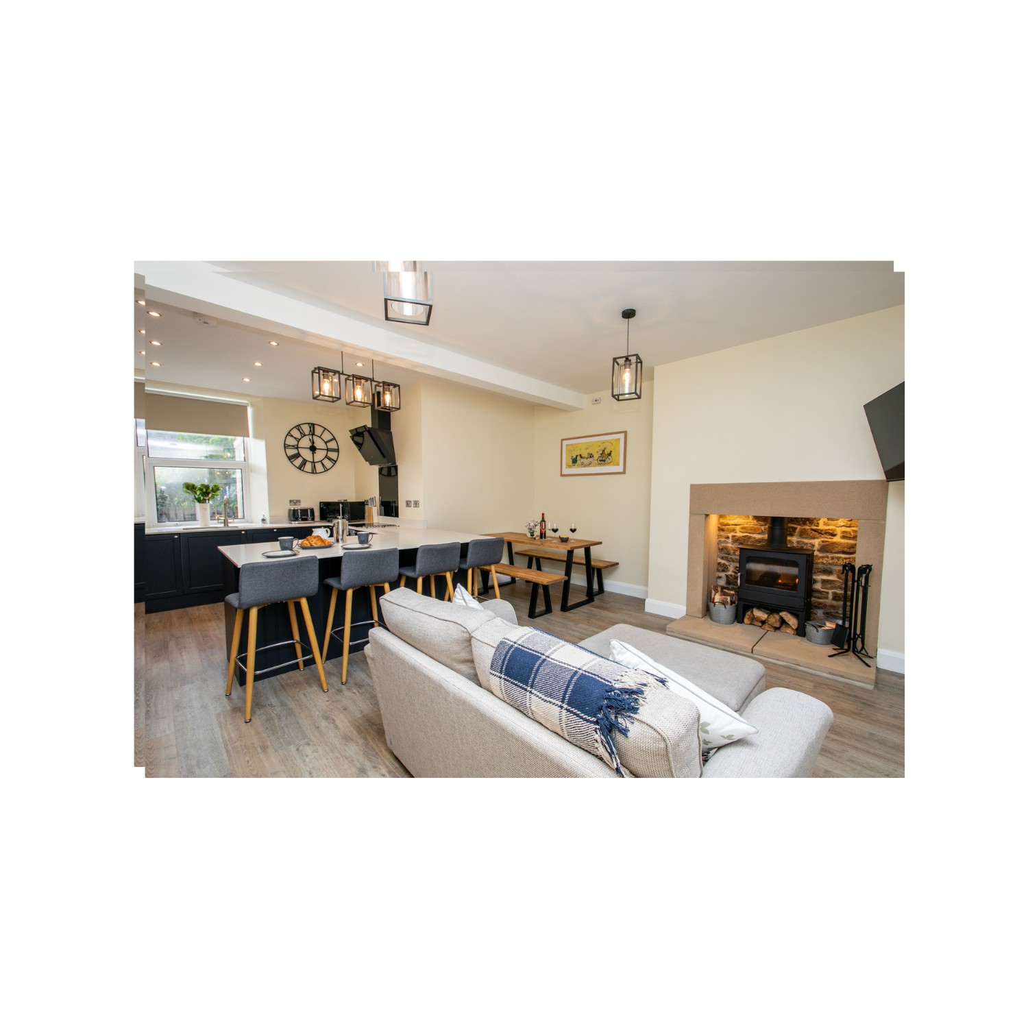 Winner small image - Burnside Cottage